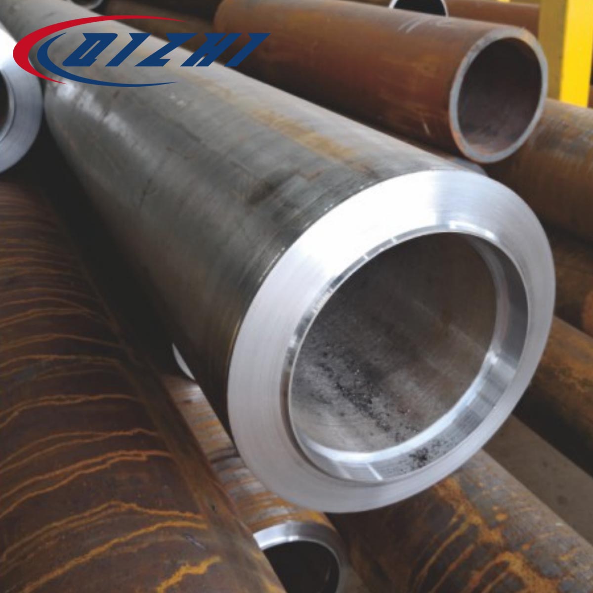 Máy vát mép đầu ống CNC