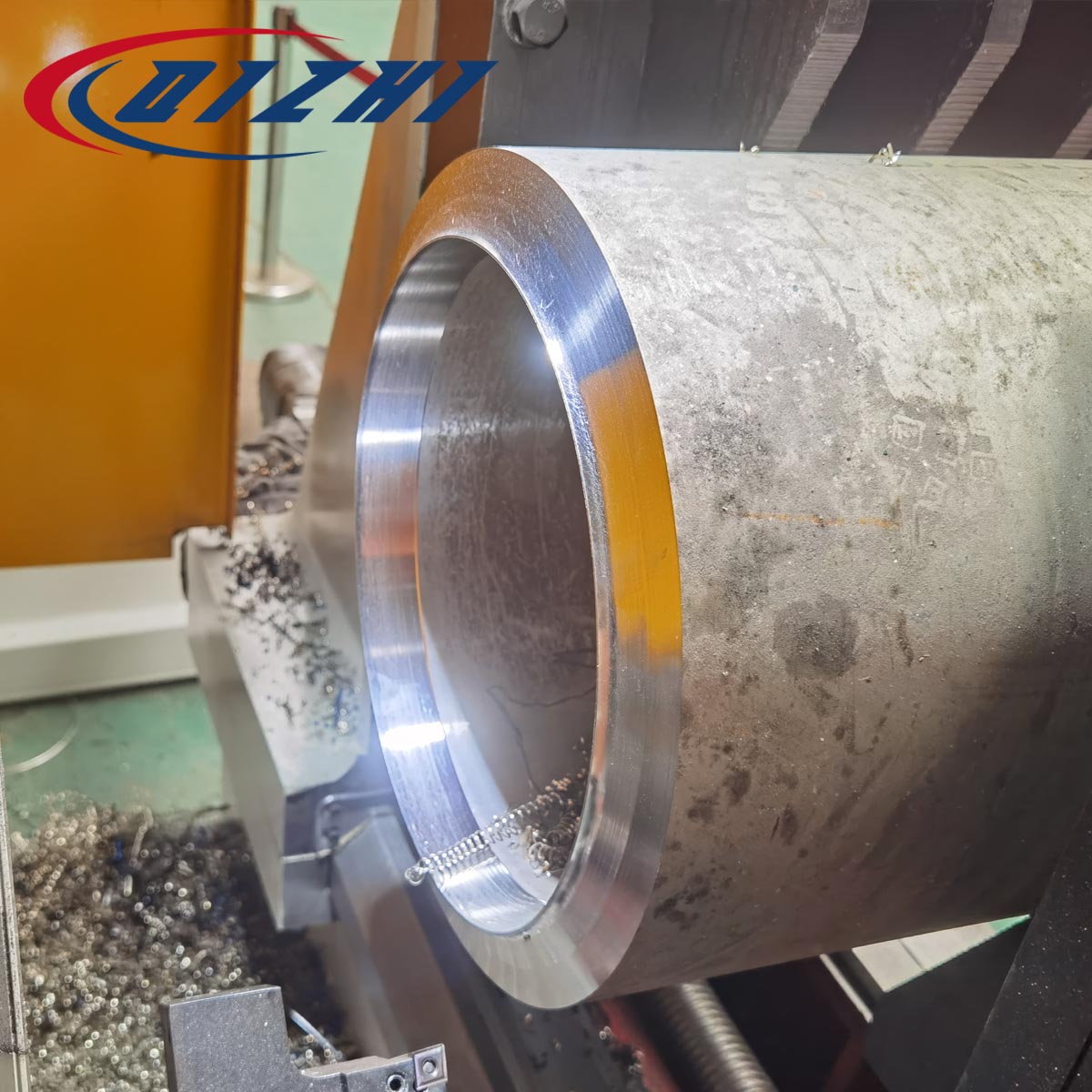 Máy vát mép đầu ống CNC
